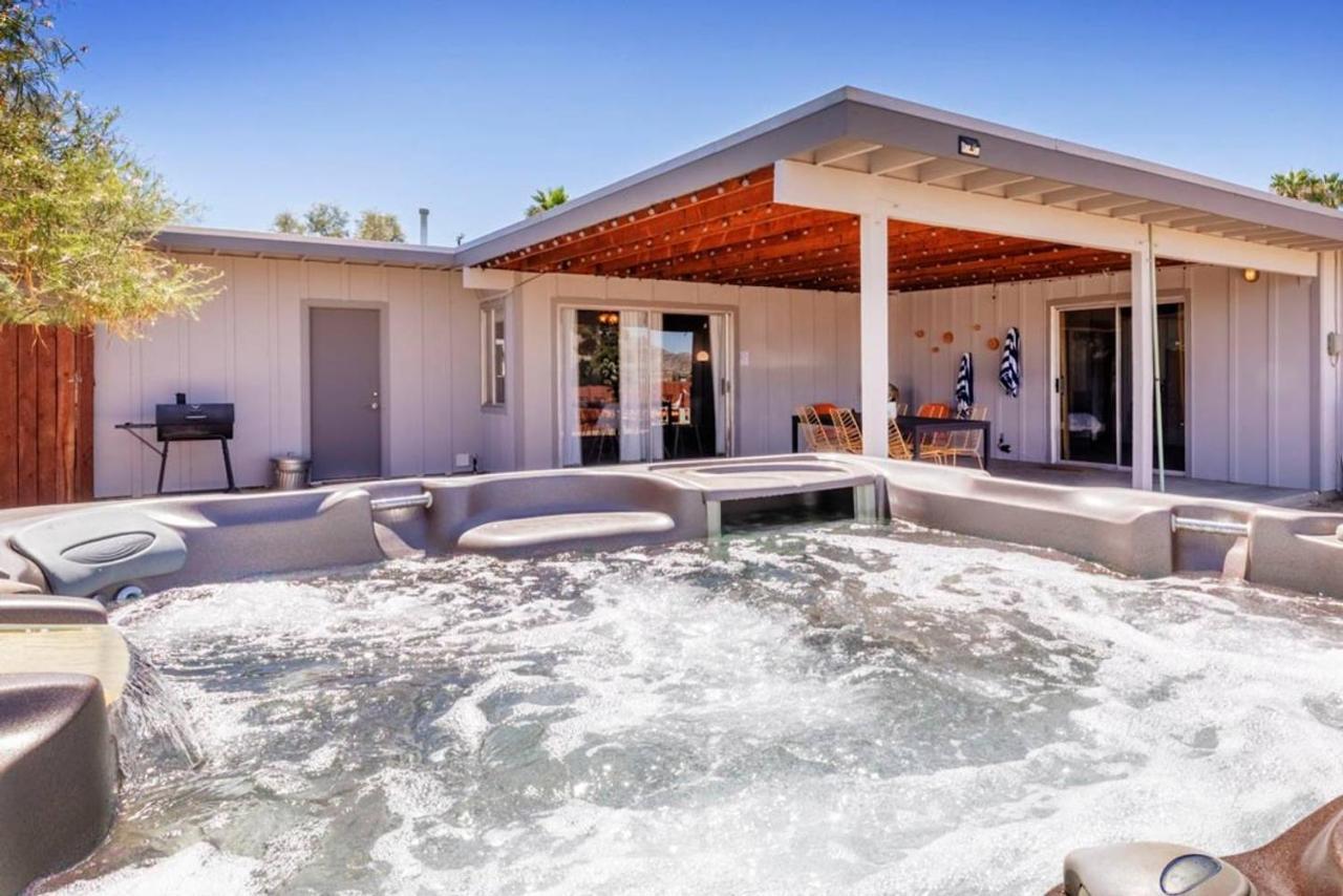 Made In The Shade - Central, Hot Tub, Ac, Sleeps 8 Villa Joshua Tree Buitenkant foto